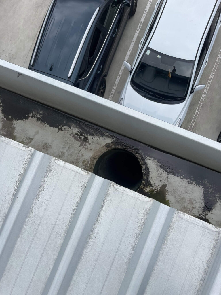 Aerial view of gutter