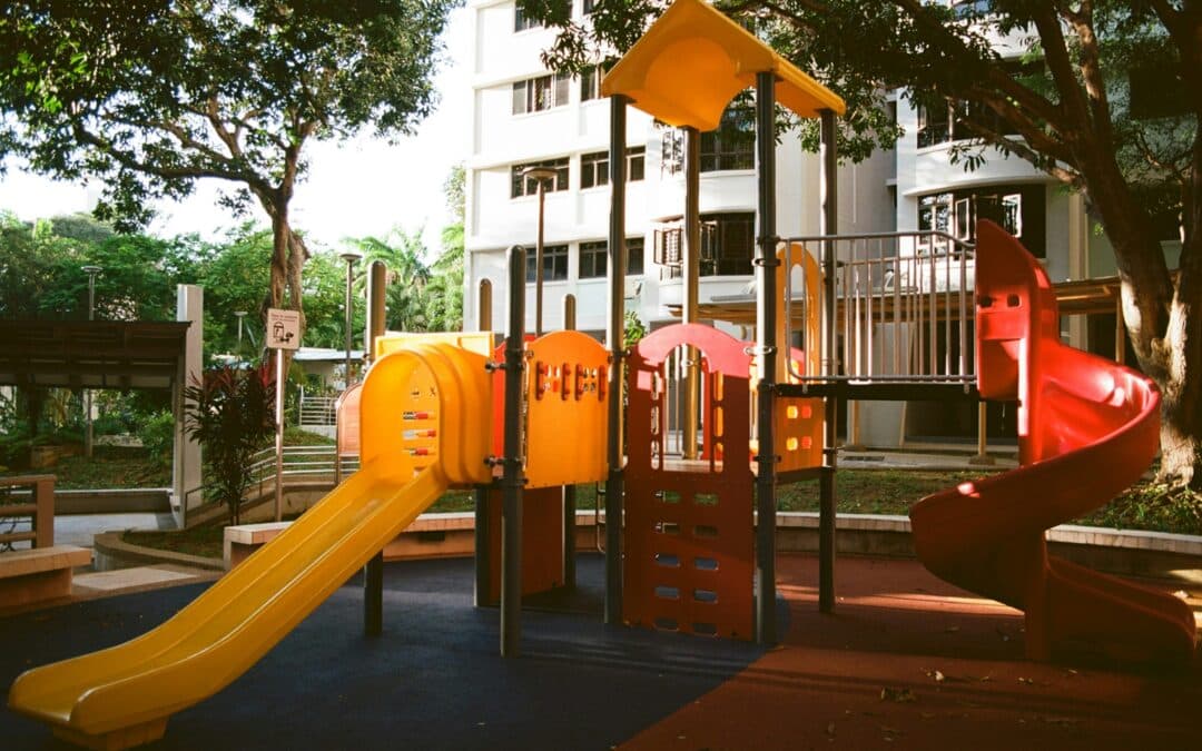 How Community Service Maintenance Benefits the Community
